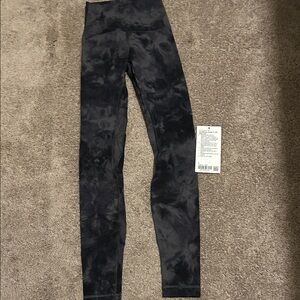 Lululemon Diamond Dye Leggings 28” Size 0
